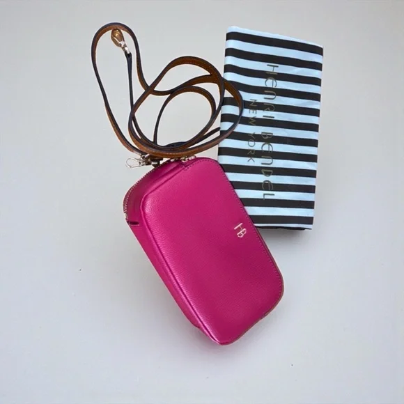 Henri Bendel 712 camera bag with Dustbag - Picture 5 of 6